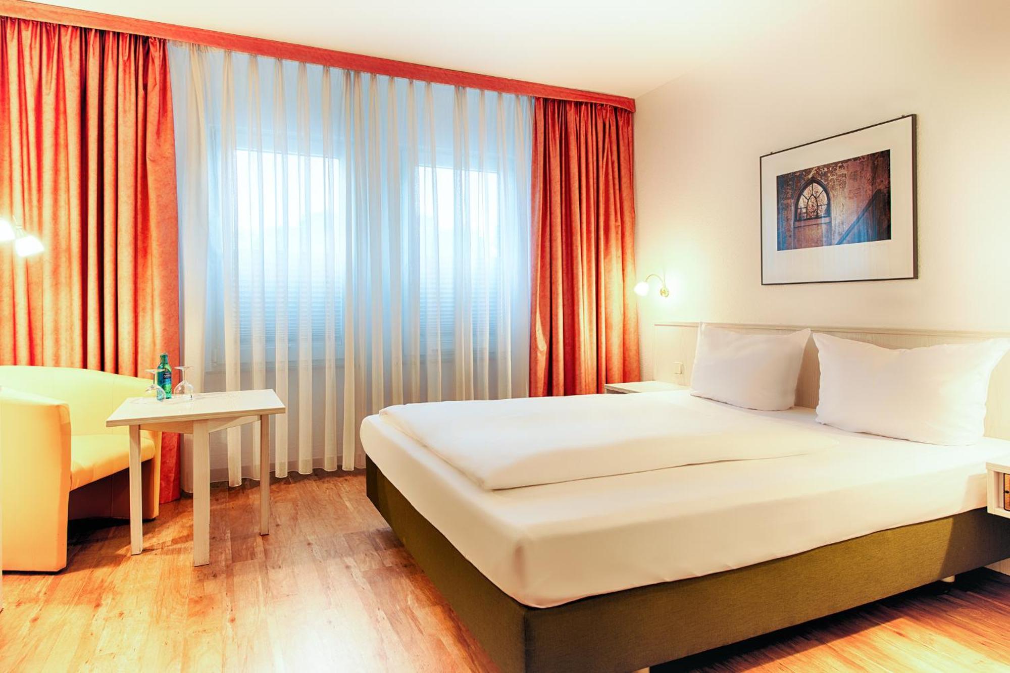 Achat Hotel Schwetzingen Heidelberg Dış mekan fotoğraf